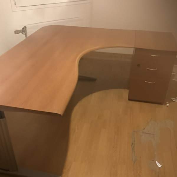 Bureau compact 180×120 avec caisson hauteur bureau, coloris merisier. 350,00 € HT