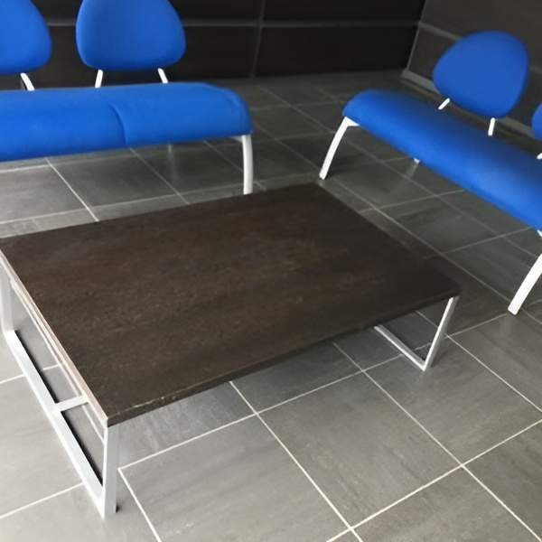 Banquette d accueil tissu bleu, longueur 120. Quantité 2. 129,00 €HT unitaire